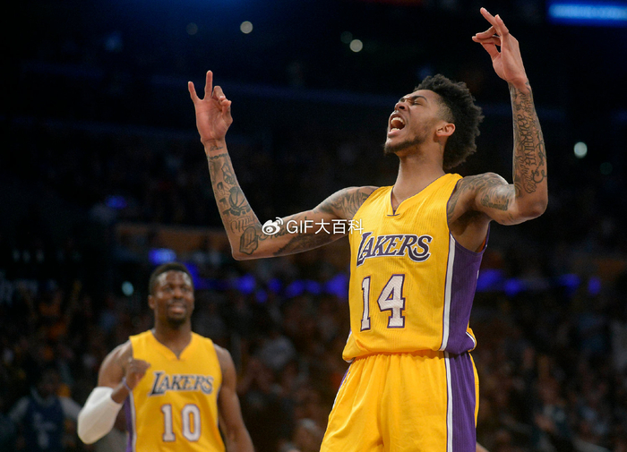 英超直播-三个榜眼全废，科比力荐塔图姆被无视，湖人管理层亲手毁掉王朝|科比·布莱恩特|鲍尔|拉塞尔|英格拉姆|布兰登-英格拉姆_新浪体育_新浪新闻